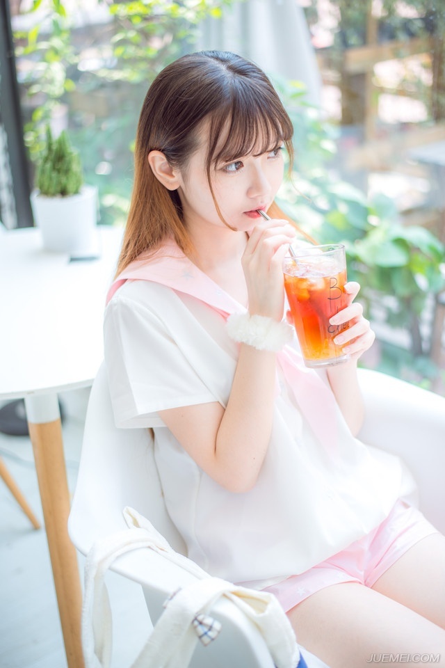 “听过，吕布麾下，前任律政司总督法衍之子，听闻也是法家传人。”马谡点点头，法正在吕布麾下名声并不如庞统、徐庶以及老一辈的贾诩、陈宫还有沮授这些人响亮，马谡知道的也不多。